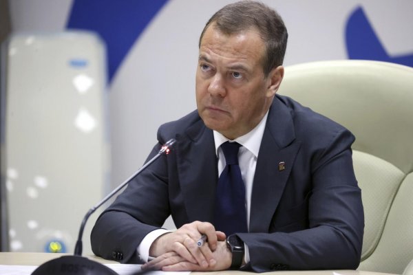 Medvedev odmietol Zelenského výnos o ruských územiach obývaných Ukrajincami