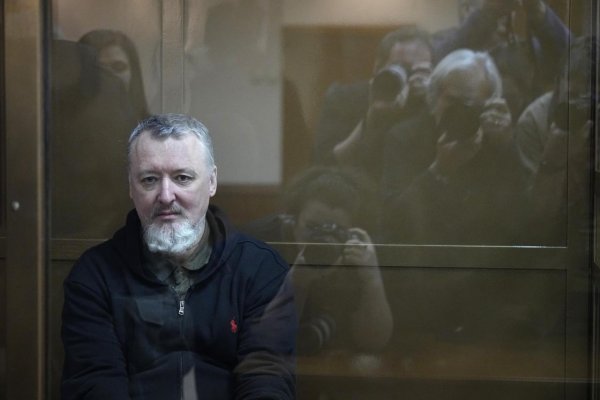 Girkina odsúdili v Moskve na štyri roky väzenia