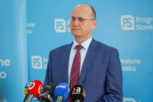 Bývalý policajný prezident Jaroslav Spišiak oficiálne vstúpil do Progresívneho Slovenska