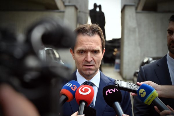 Deň Ústavy Slovenska by mal byť aj o tolerancii, hovorí premiér Ódor
