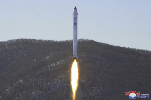 Severná Kórea oznámila, že vykonala dôležitý test jej prvého špionážneho satelitu