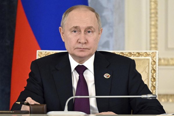 Ruská volebná komisia zaregistrovala Putina ako kandidáta prezidentských volieb