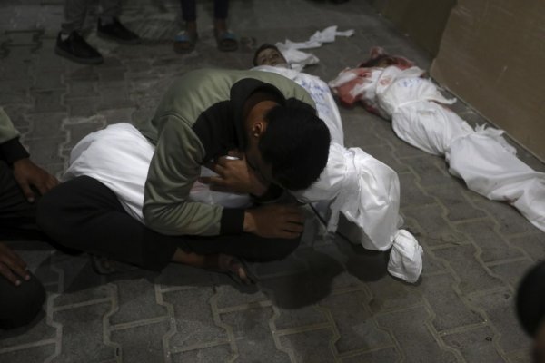 Izraelské útoky na mesto Rafah v Pásme Gazy zabili 18 ľudí, väčšinou detí
