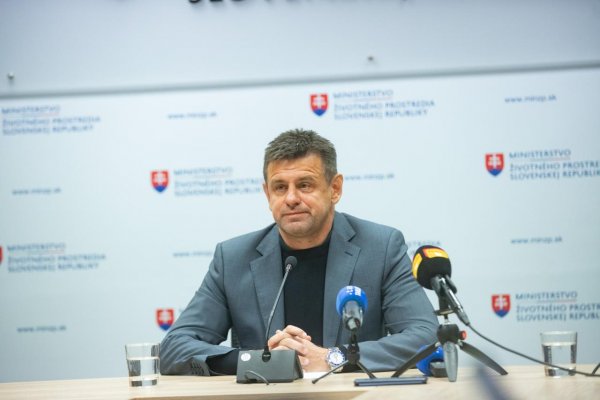 Minister Solymos: Zlyhal som ako človek, podávam demisiu