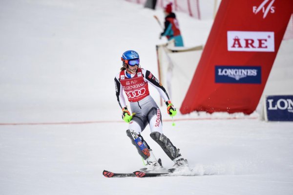 Petra Vlhová o malý glóbus v slalome so šestkou, Adam Žampa vo finálovej premiére v obrovskom slalome s dvadsiatkou