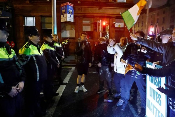 Protesty ako safe space alebo od Dublinu k Dunaju