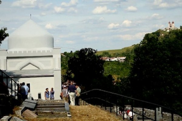 Židovský cintorín v Štiavnici je opravený