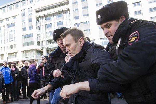 Navalného nedělní procházka Moskvou