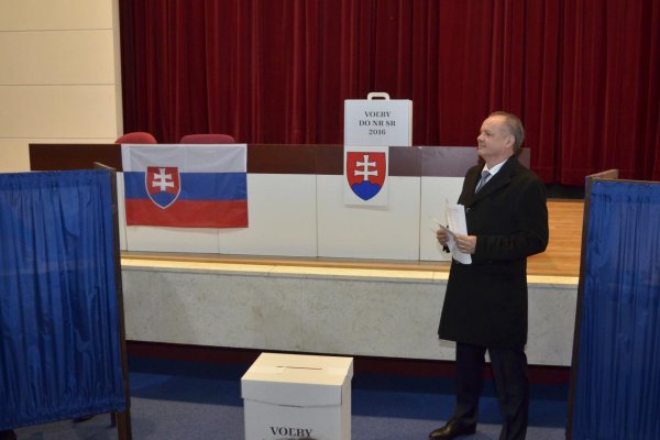 Kiska chce štyri volebné obvody, Hlina osem, Truban senát. Zmení sa na Slovensku volebný systém?